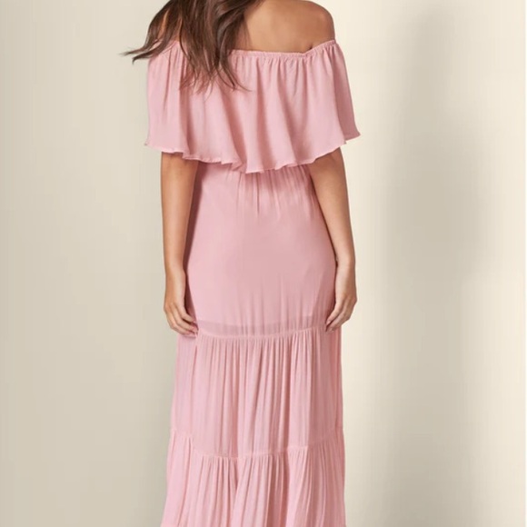VENUS Dresses & Skirts - Venus Maxi Pleated Dress Women’s 6 Ruffled pink short sleeve cover up top dress